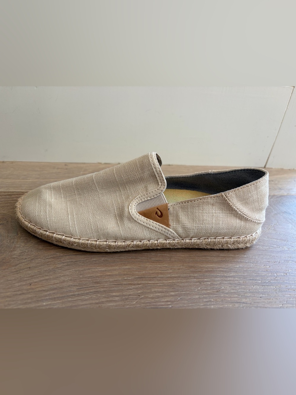 OluKai Kaula Pa'a Kapa espadrille linen slip on comfort -size 8 - Picture 3 of 10